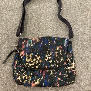 Lululemon go your om way bag